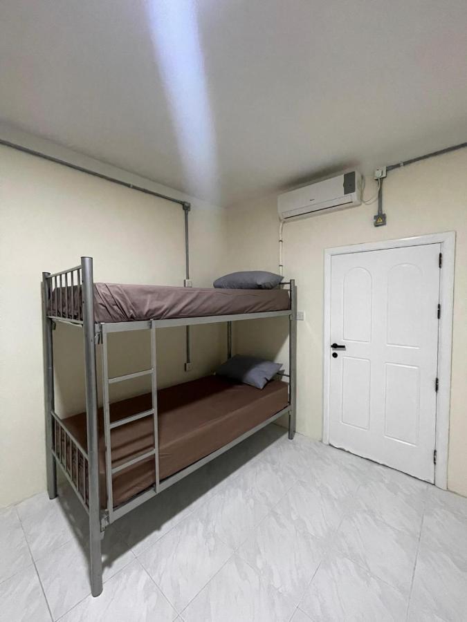 Ommi Hostel Saint Julian's Εξωτερικό φωτογραφία